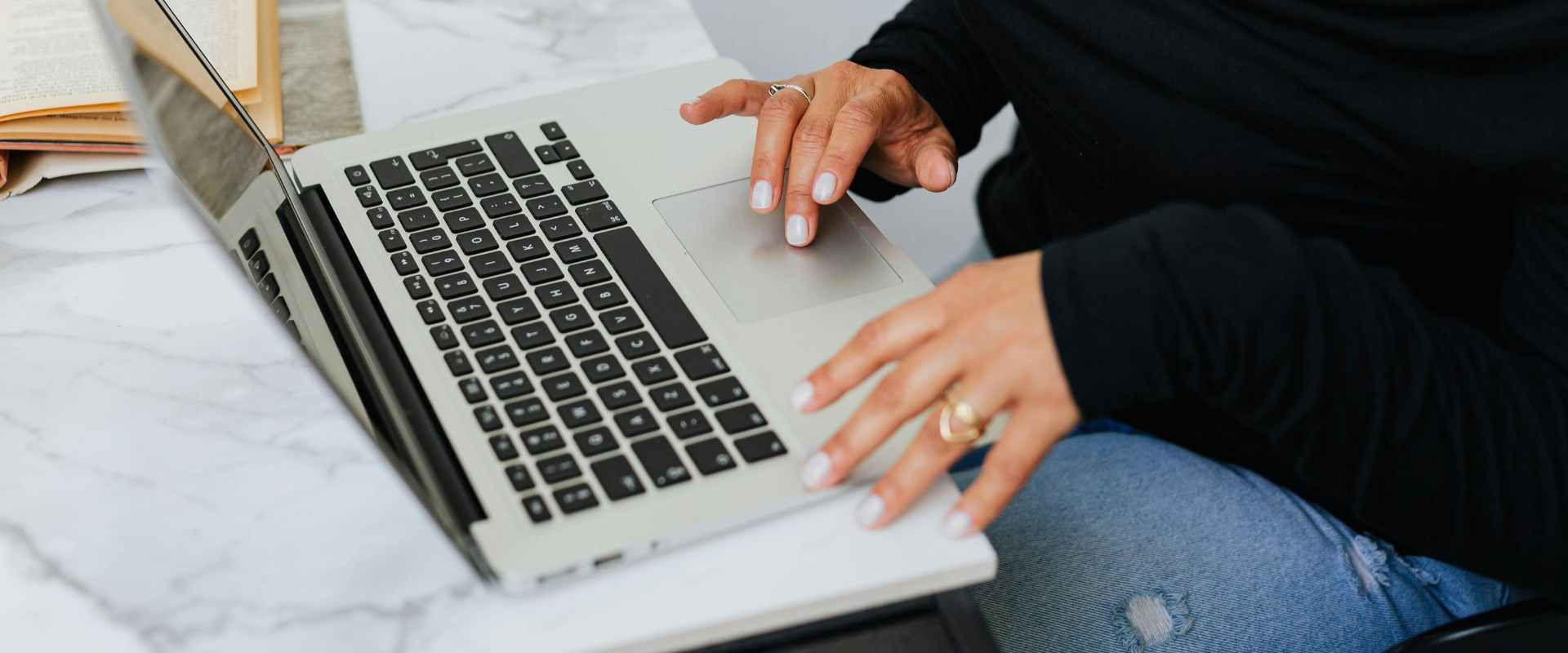 <span id="hs_cos_wrapper_name" class="hs_cos_wrapper hs_cos_wrapper_meta_field hs_cos_wrapper_type_text" style="" data-hs-cos-general-type="meta_field" data-hs-cos-type="text" >Unmoderated User Testing Tools: How to Use Them Effectively</span>