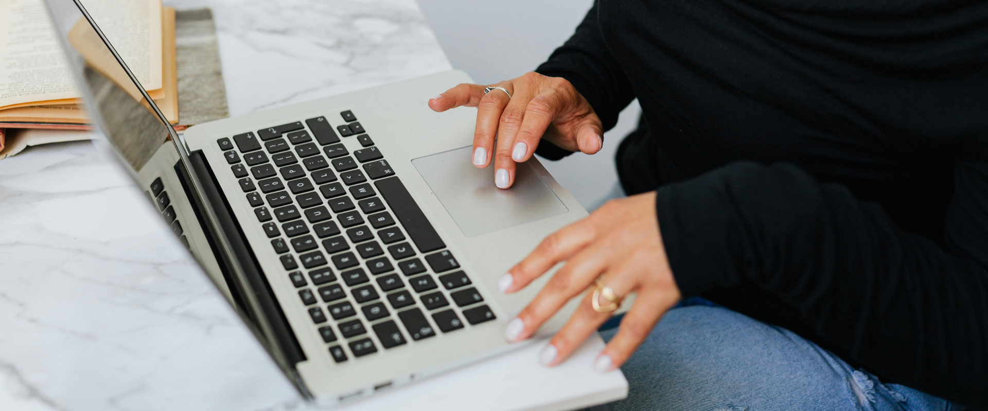 <span id="hs_cos_wrapper_name" class="hs_cos_wrapper hs_cos_wrapper_meta_field hs_cos_wrapper_type_text" style="" data-hs-cos-general-type="meta_field" data-hs-cos-type="text" >Unmoderated User Testing Tools: How to Use Them Effectively</span>